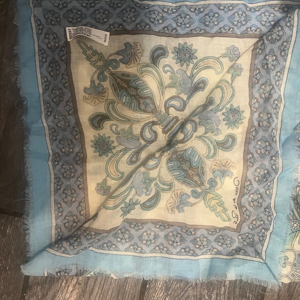 Vintage wool scarf - Picture 3 of 4